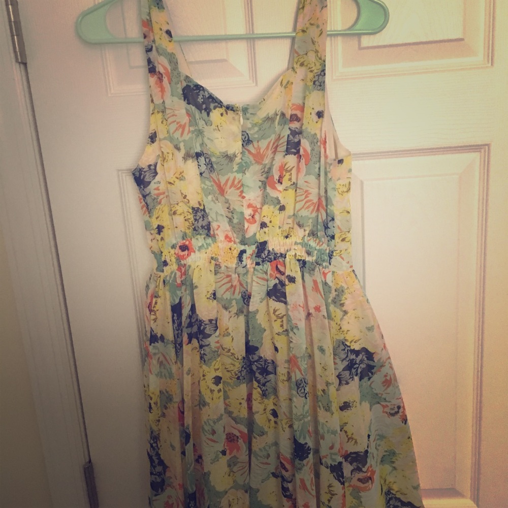 Mini yellow dress size large